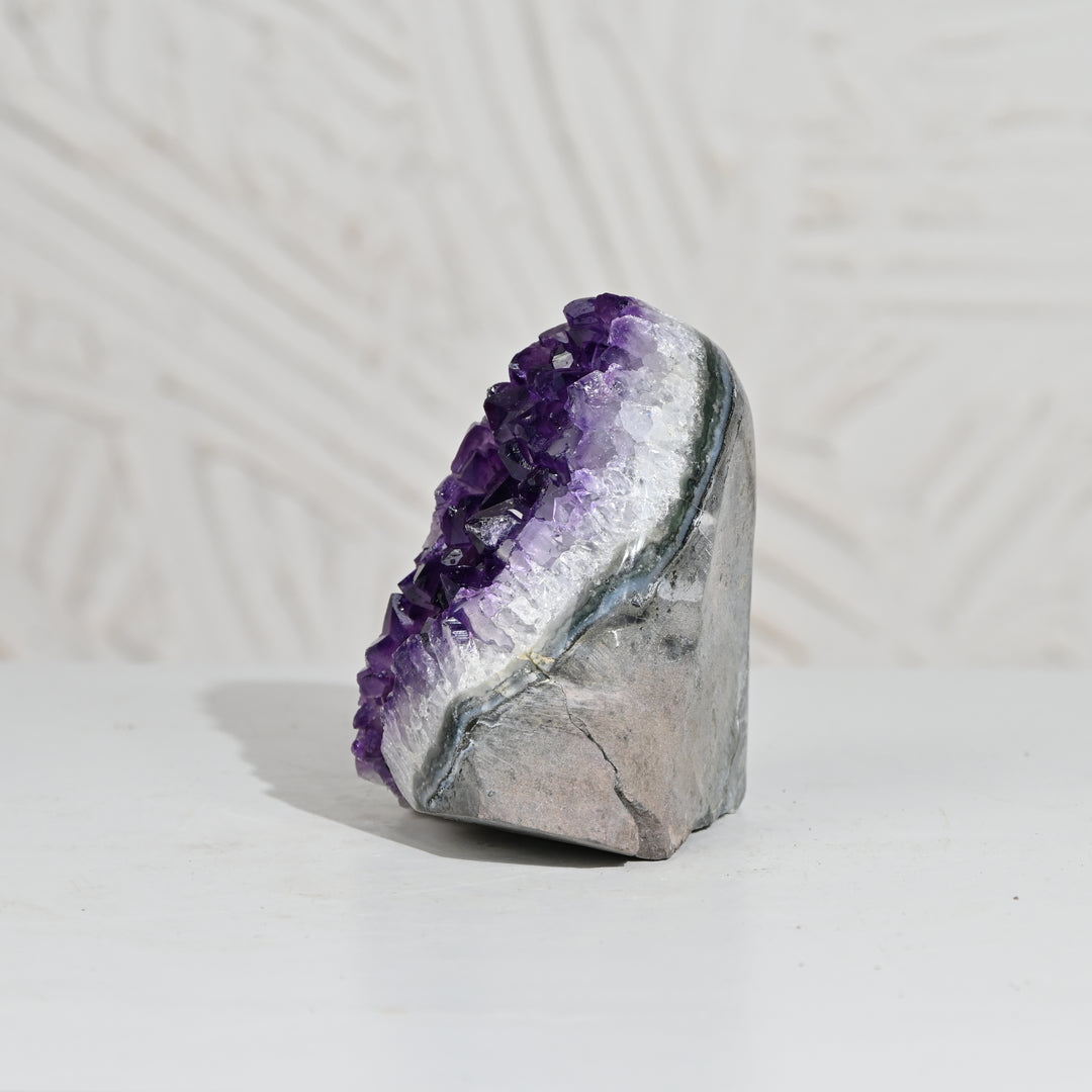 Natural Amethyst Geode 763g - Raw Crystal for Healing