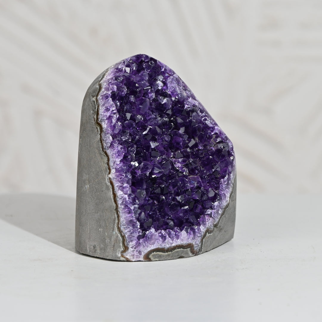 Natural Amethyst Geode 999g - Raw Crystal for Healing