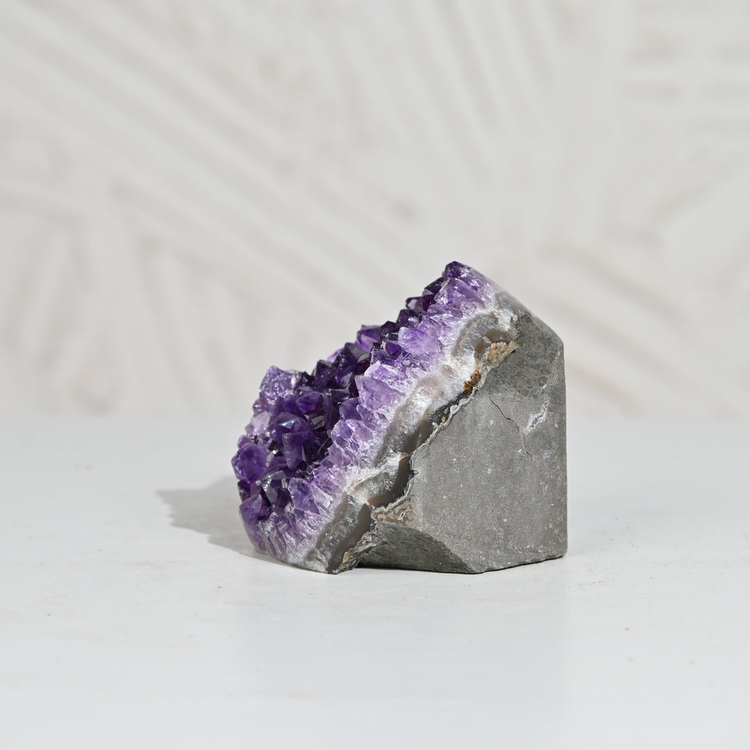 Natural Amethyst Geode 514g - Raw Crystal for Healing