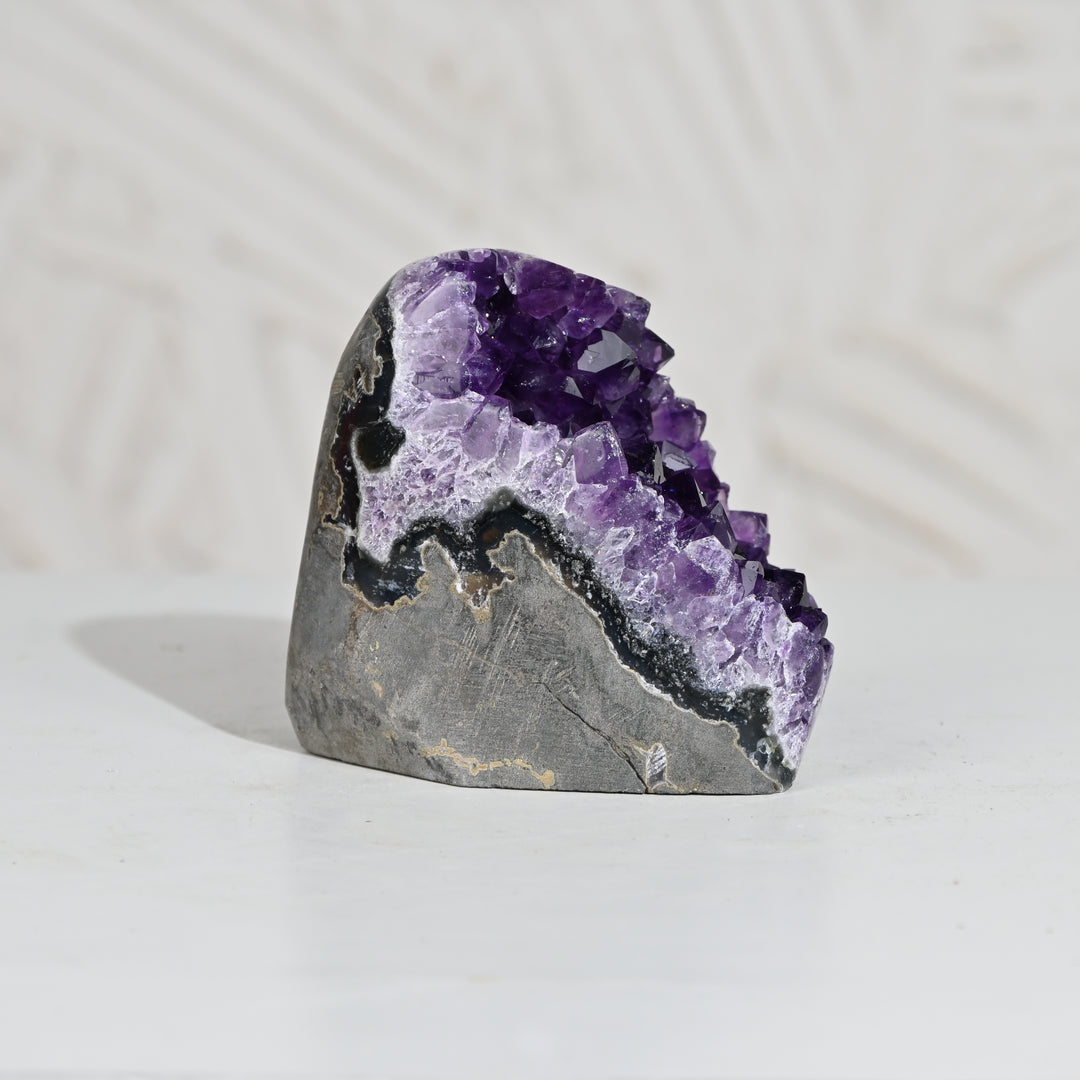 Natural Amethyst Geode 651g - Raw Crystal for Healing