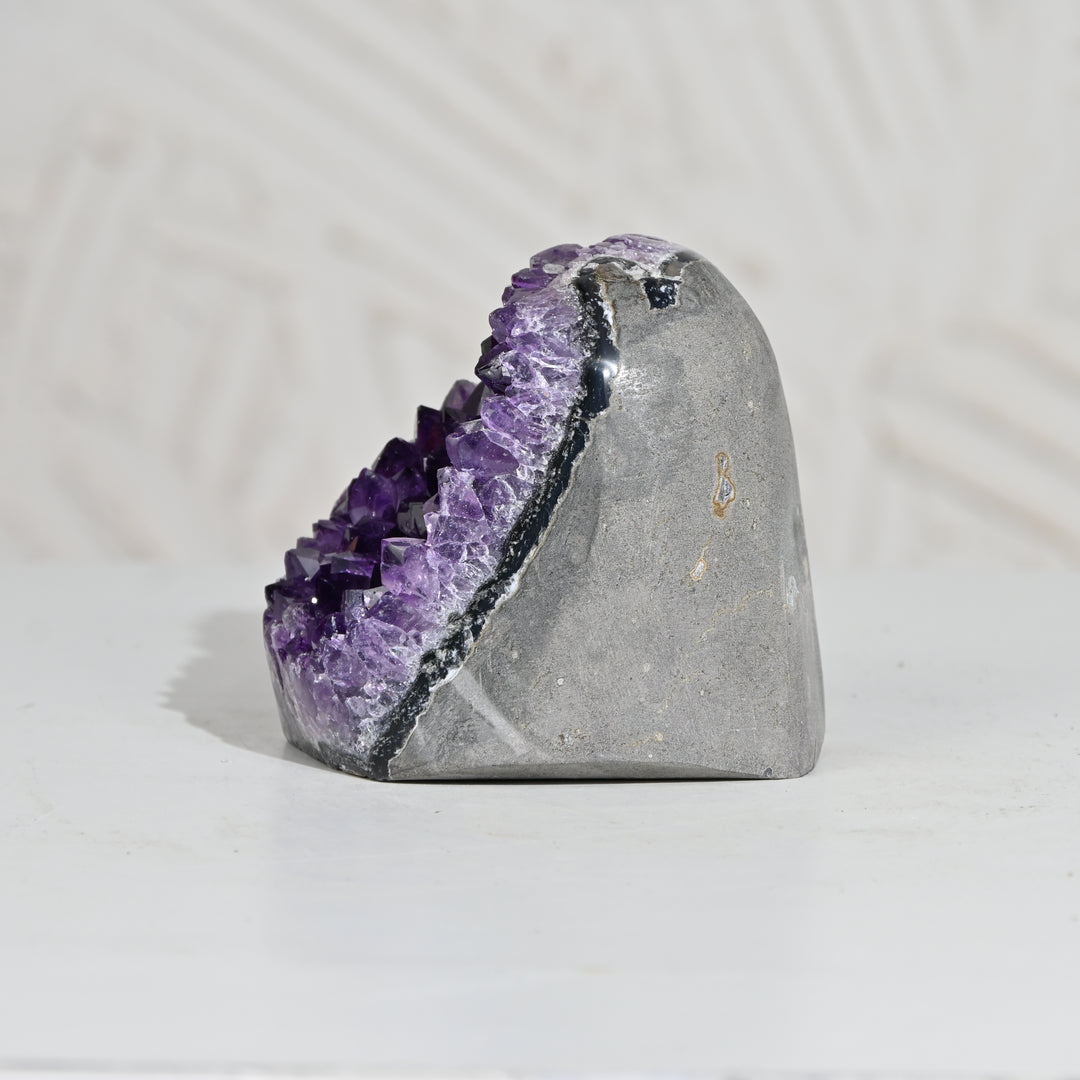 Natural Amethyst Geode 651g - Raw Crystal for Healing