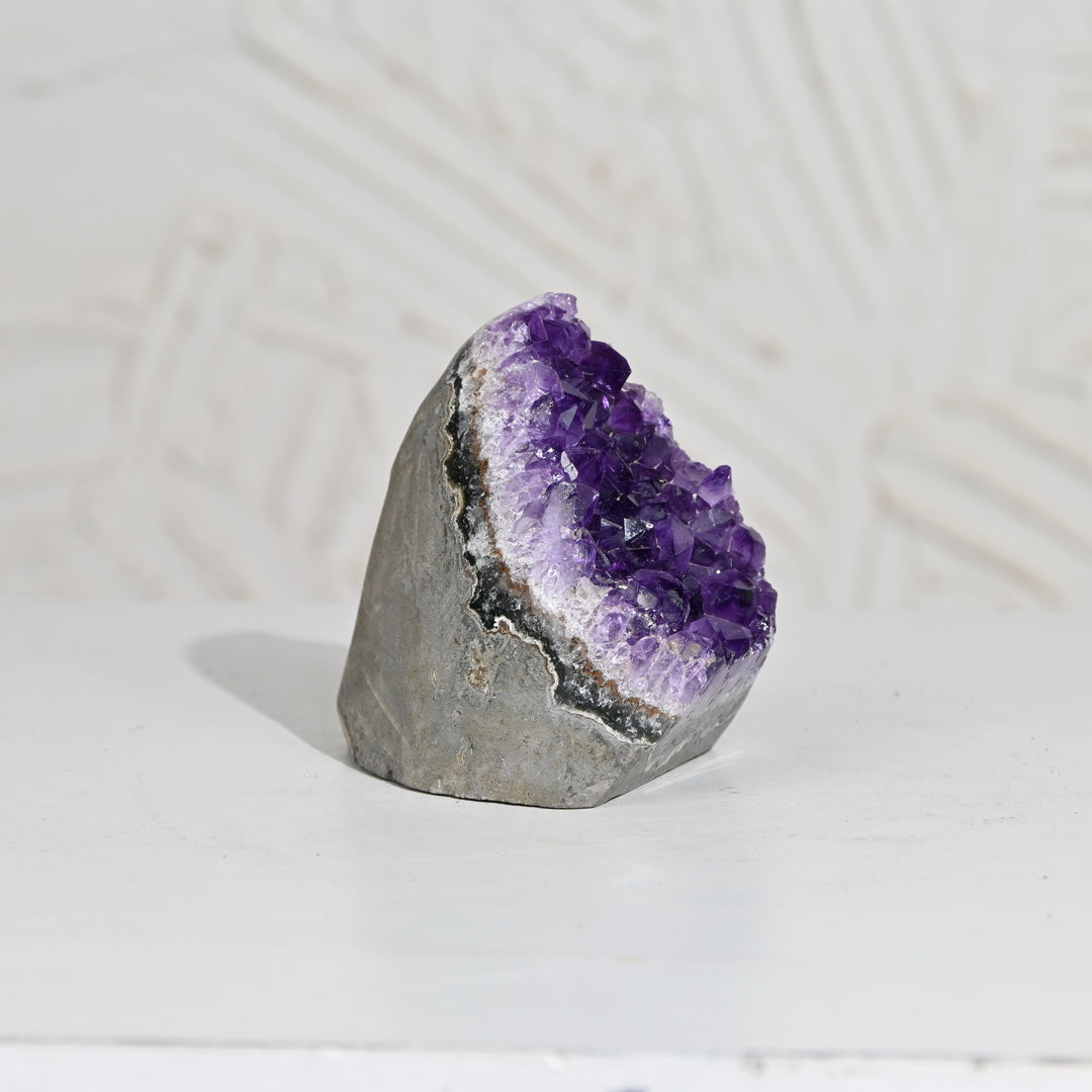 Natural Amethyst Geode 661g - Raw Crystal for Healing