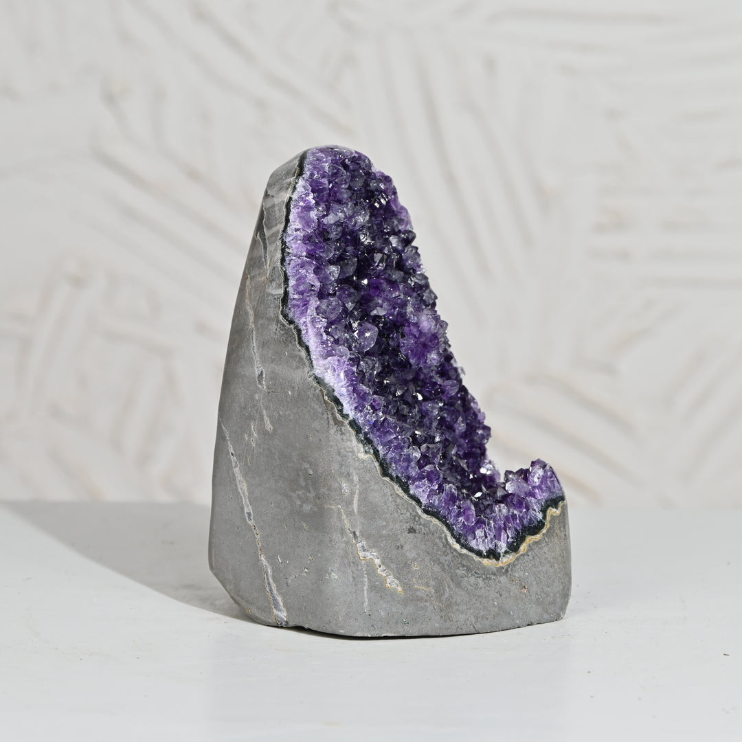 Natural Amethyst Geode 1474g - Raw Crystal for Healing