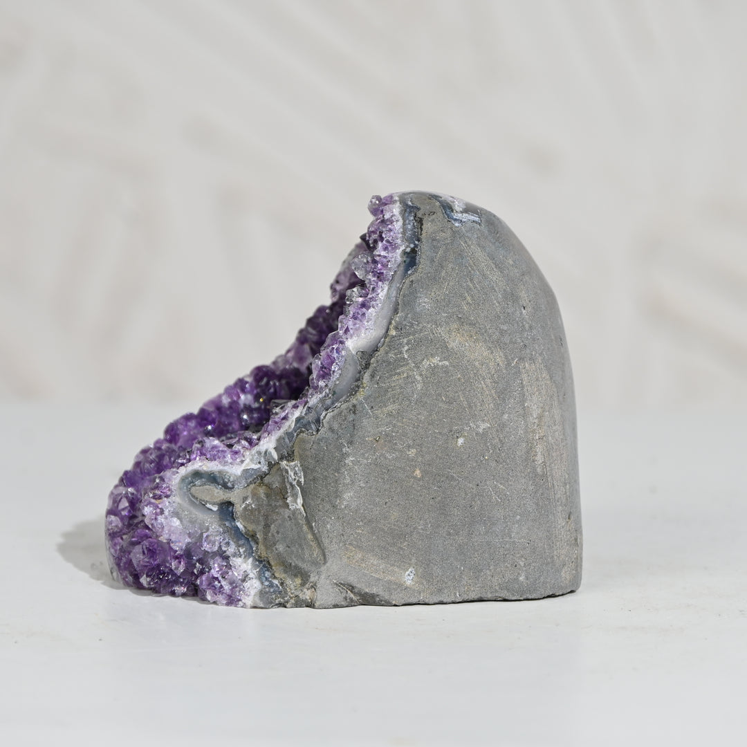 Natural Amethyst Geode 580g - Raw Crystal for Healing