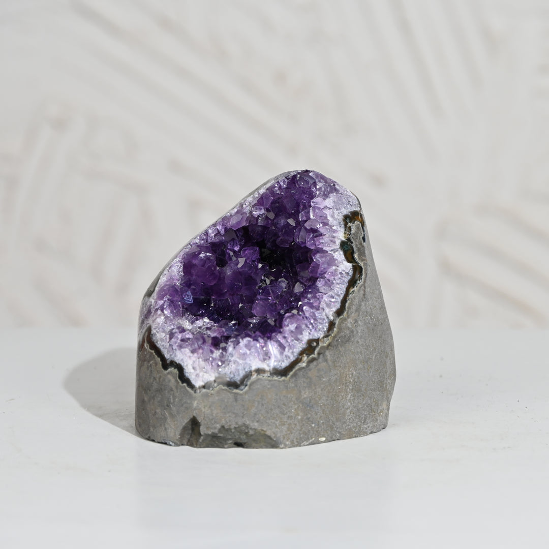 Natural Amethyst Geode 869g - Raw Crystal for Healing