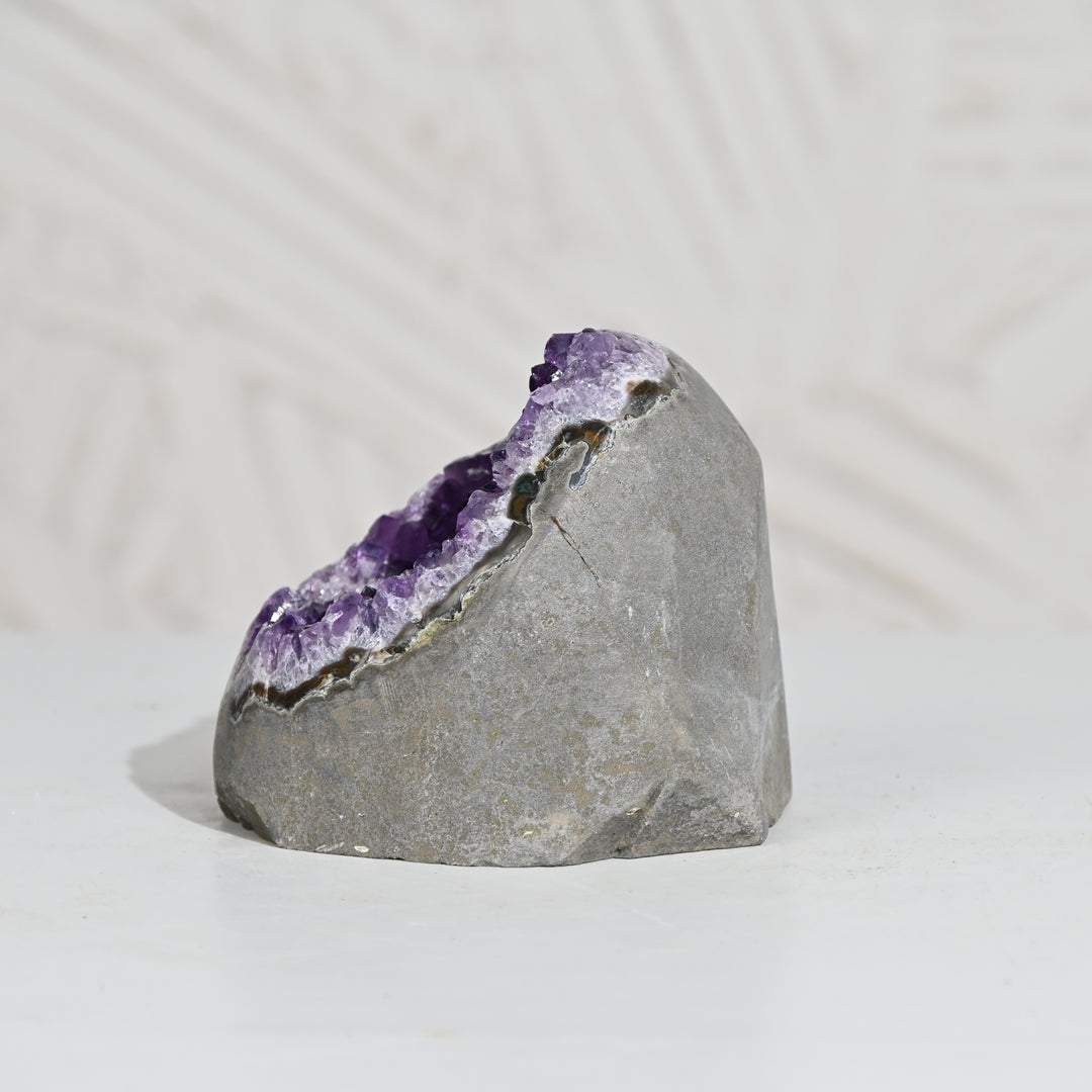 Natural Amethyst Geode 869g - Raw Crystal for Healing