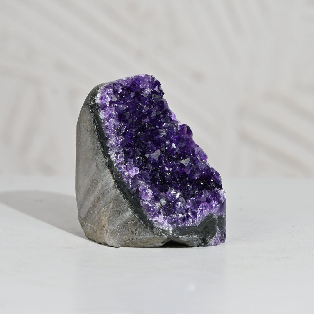 Natural Amethyst Geode 433g - Raw Crystal for Healing