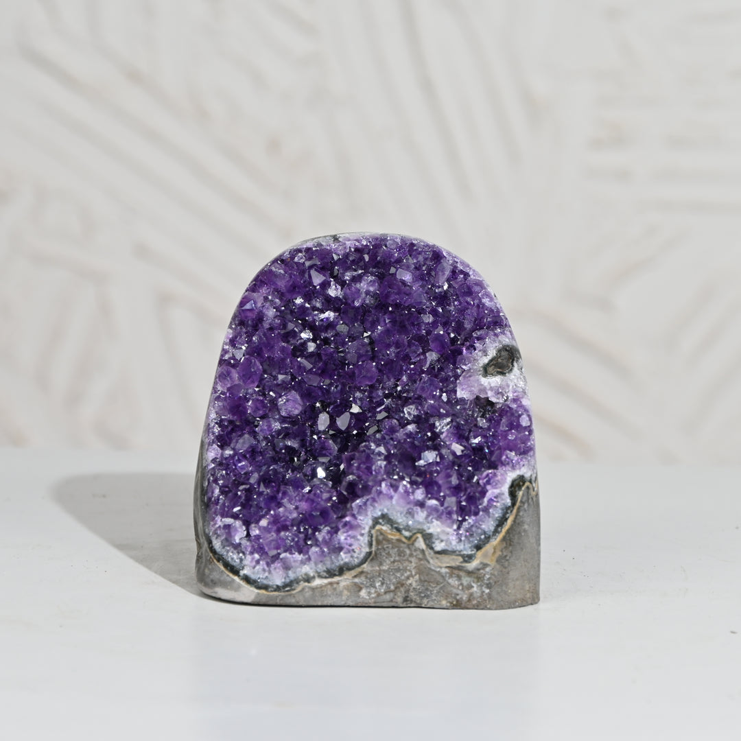 Natural Amethyst Geode 890g - Raw Crystal for Healing