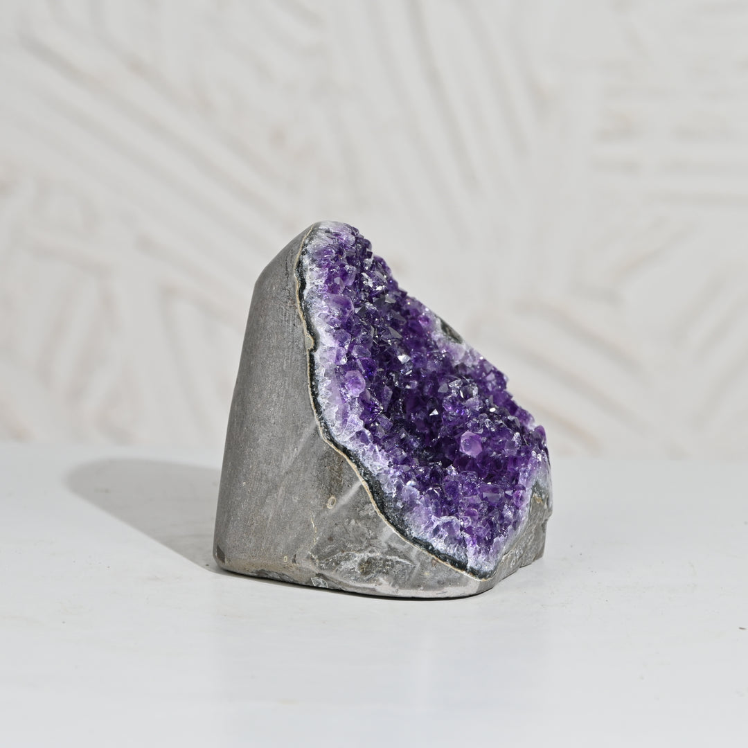 Natural Amethyst Geode 890g - Raw Crystal for Healing