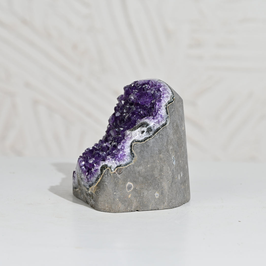 Natural Amethyst Geode 890g - Raw Crystal for Healing