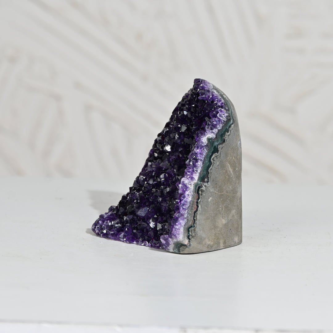 Natural Amethyst Geode 648g - Raw Crystal for Healing