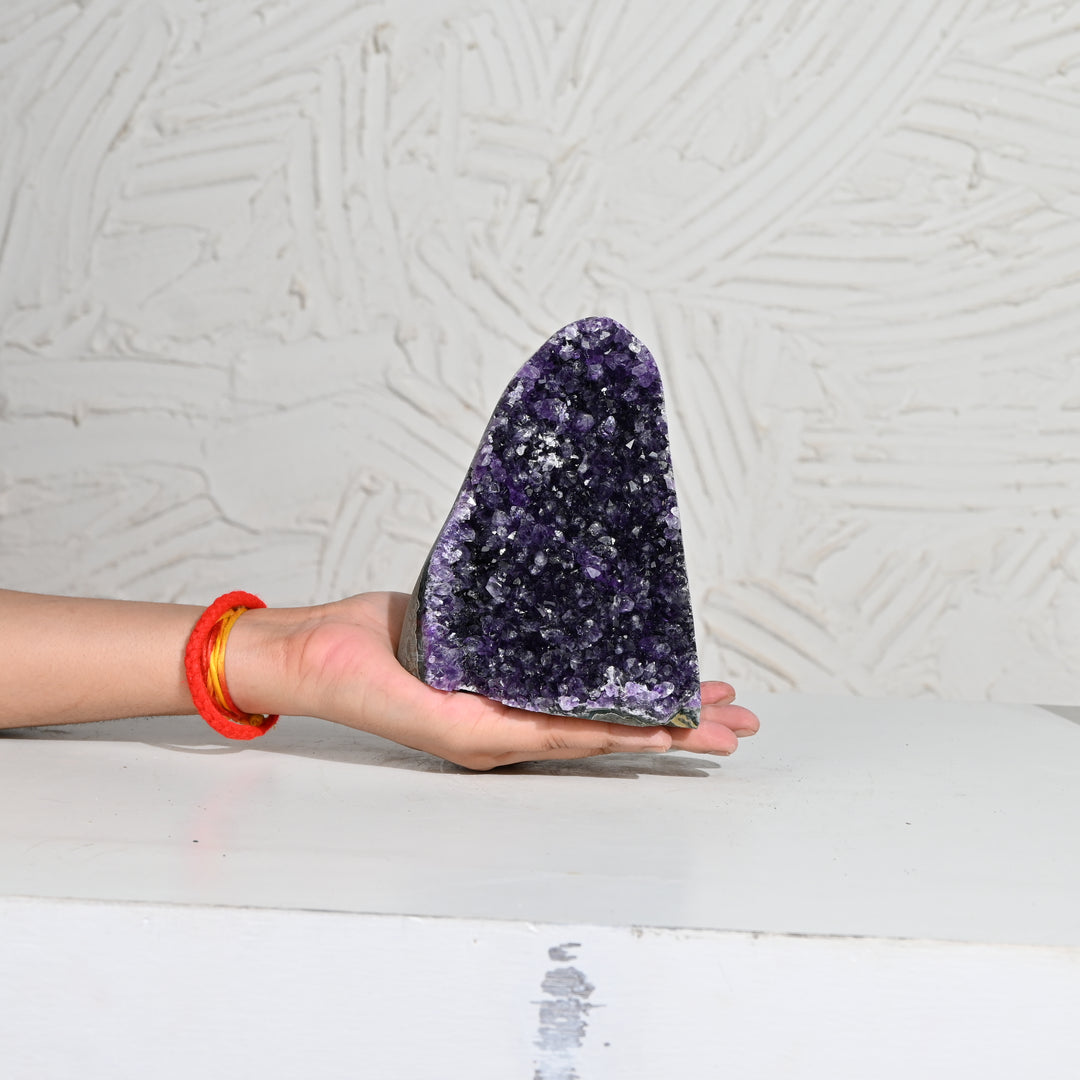Natural Amethyst Geode 1410g - Raw Crystal for Healing