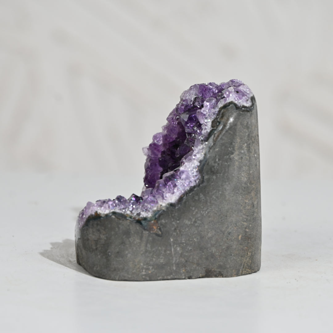 Natural Amethyst Geode 419g - Raw Crystal for Healing
