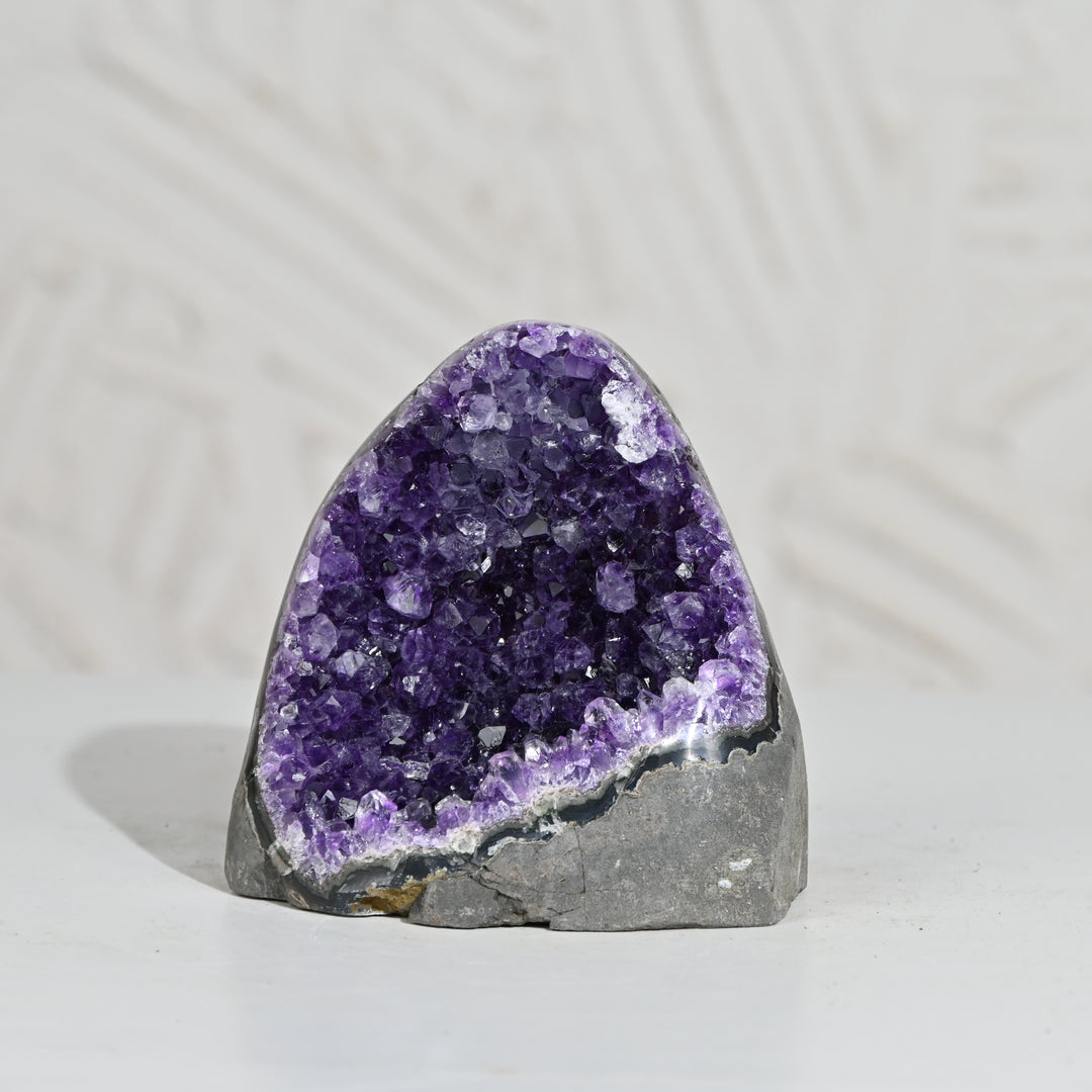 Natural Amethyst Geode 710g - Raw Crystal for Healing