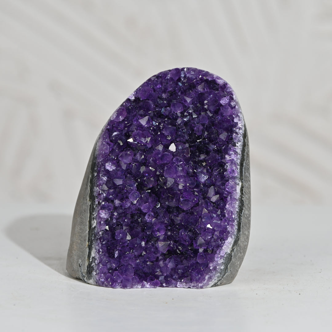 Natural Amethyst Geode 653g - Raw Crystal for Healing