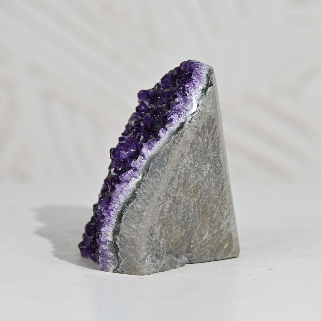 Natural Amethyst Geode 653g - Raw Crystal for Healing
