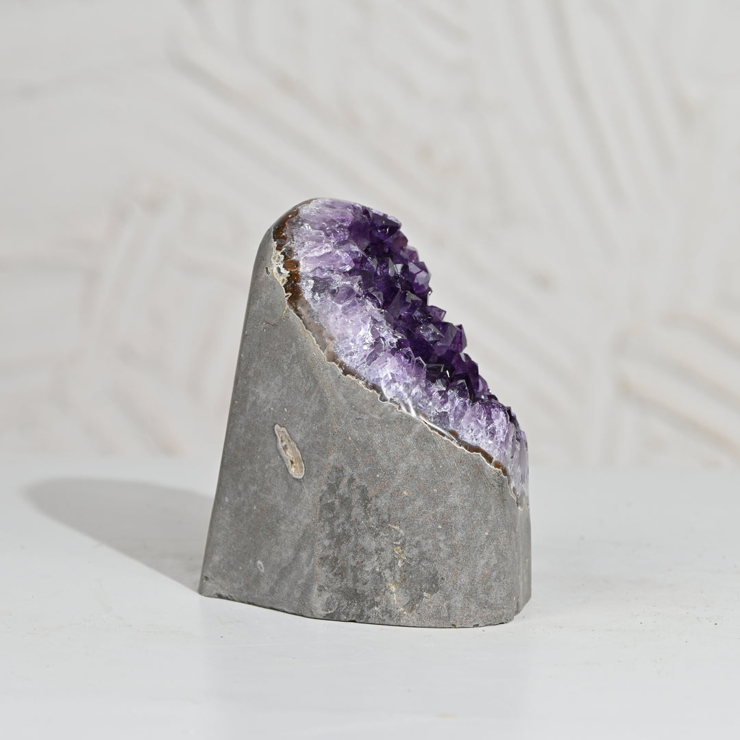 Natural Amethyst Geode 869g - Raw Crystal for Healing