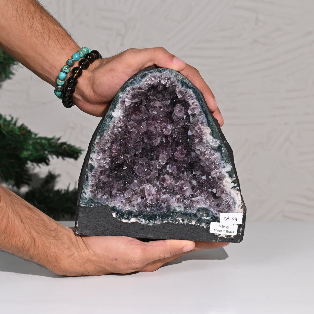 Natural Amethyst Geode 5.20kg - Raw Crystal for Healing
