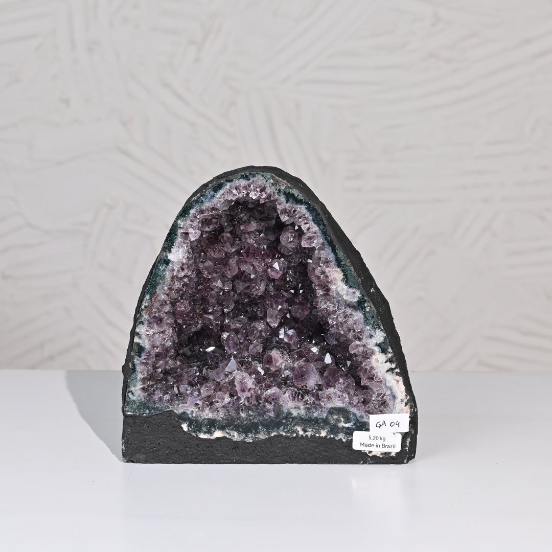 Natural Amethyst Geode 5.20kg - Raw Crystal for Healing