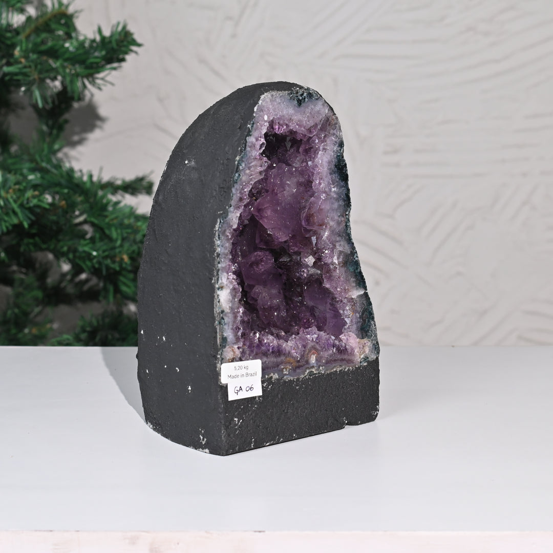 Natural Amethyst Geode 5.20kg - Raw Crystal for Healing