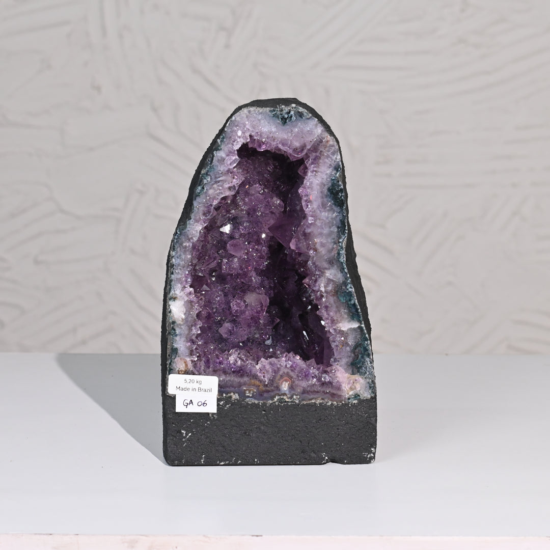 Natural Amethyst Geode 5.20kg - Raw Crystal for Healing