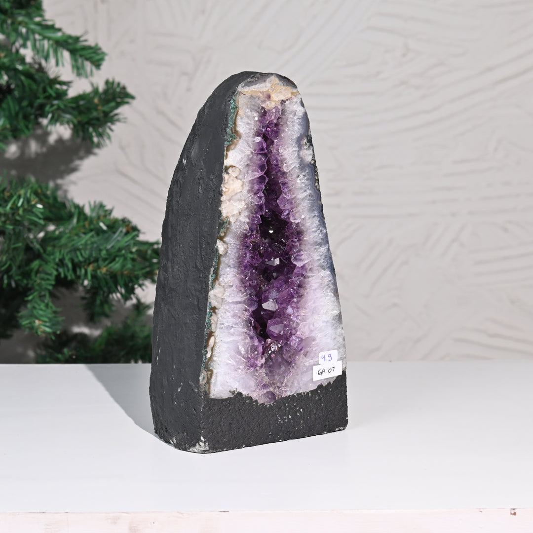 Natural Amethyst Geode 4.9kg - Raw Crystal for Healing