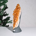 Load image into Gallery viewer, Natural Citrine Geode Cluster 3.85kg – Prosperity &amp; Meditation Crystal