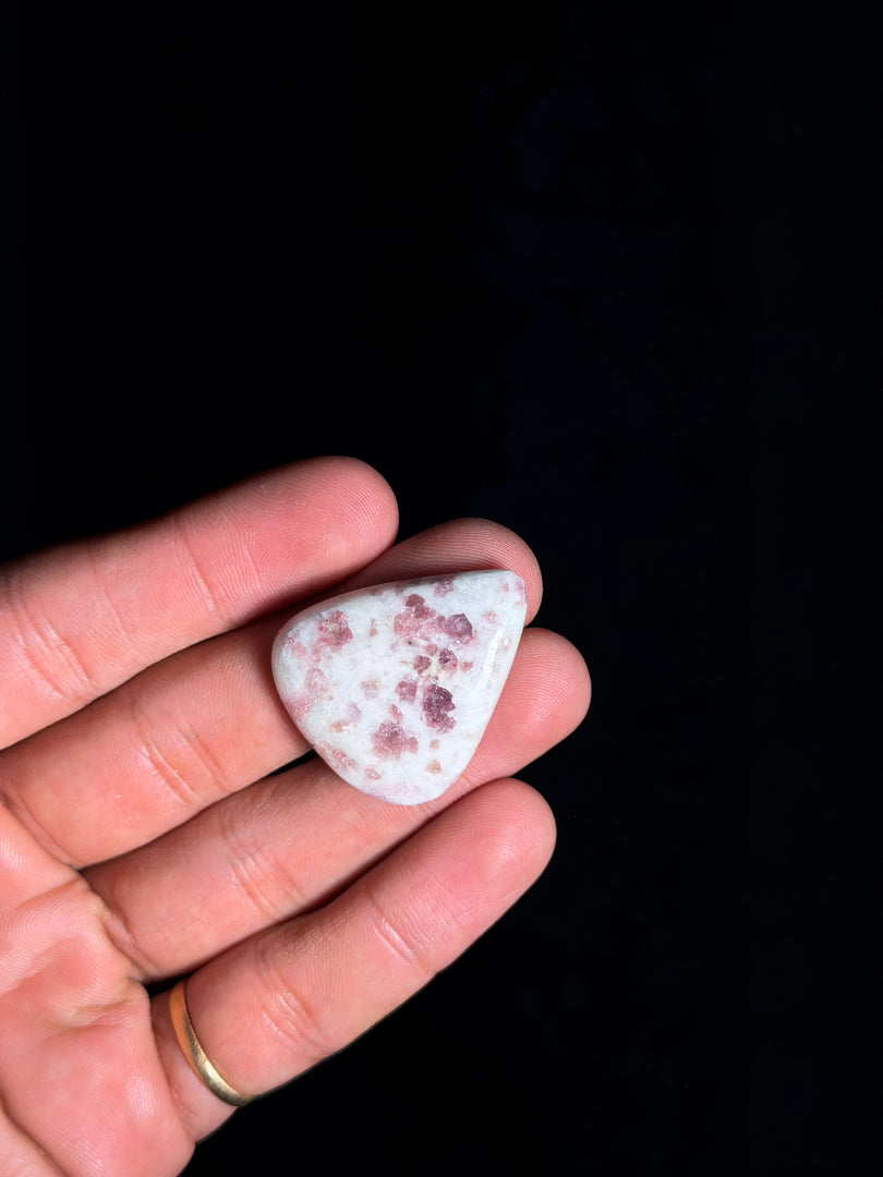 9.9g Pink Tourmaline Quartz – Premium Natural Crystal Stone