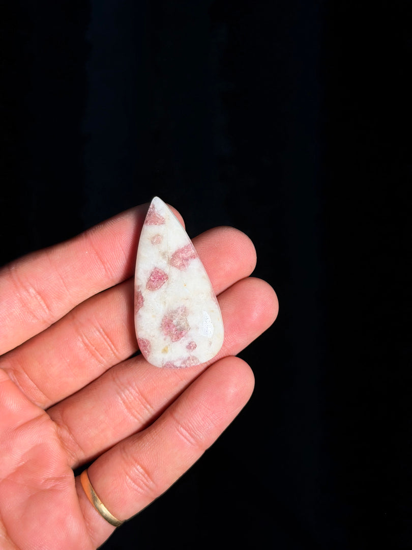 Natural Pink Tourmaline Quartz Stone 12.43g – High Quality Crystal
