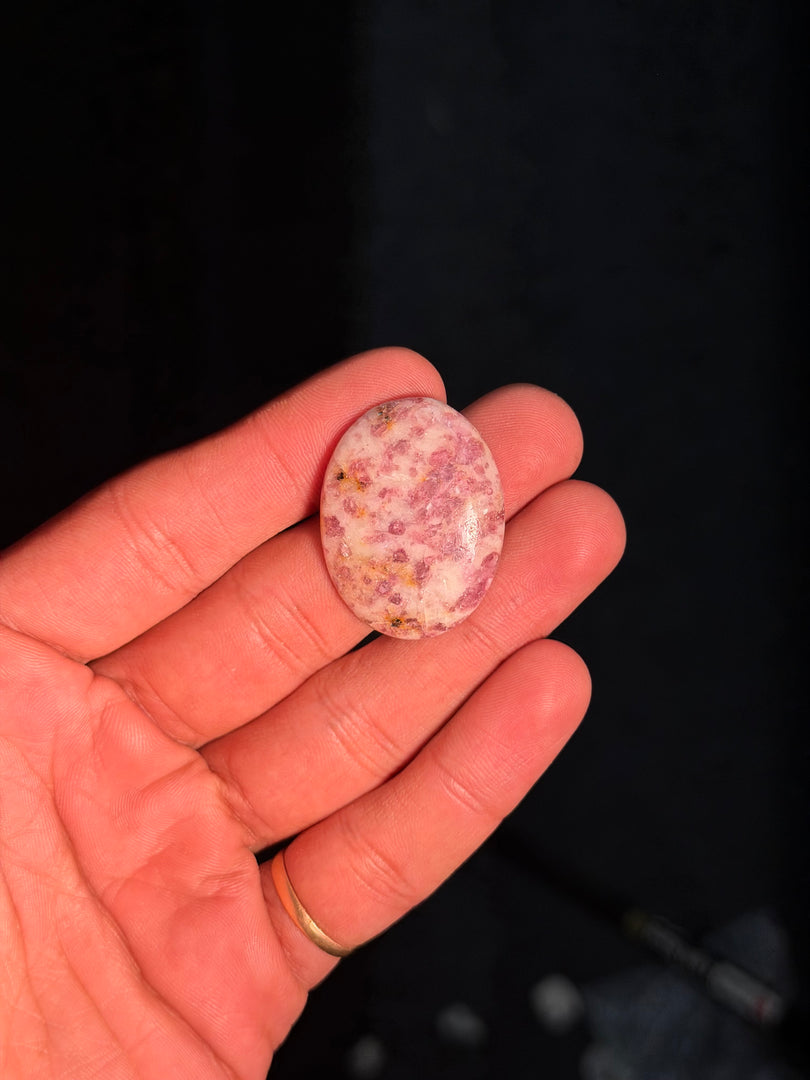Natural Pink Tourmaline Quartz 8.27g – Energy Healing Crystal