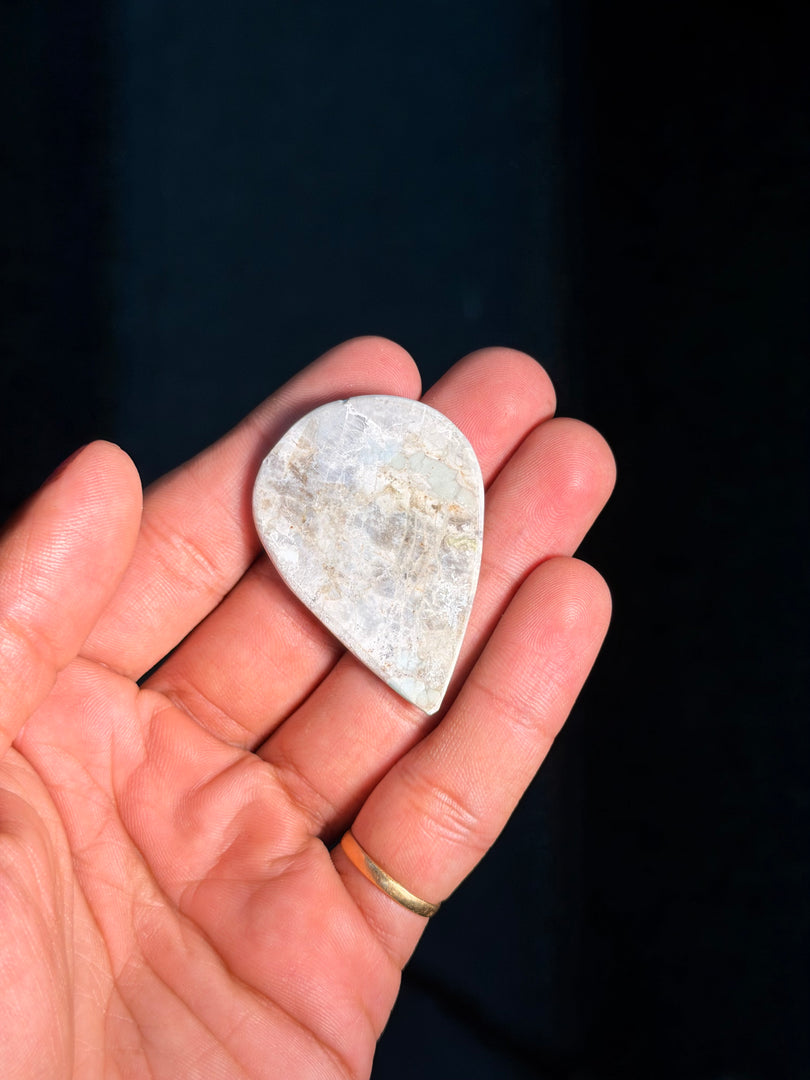 Natural Variscite  Stone 14.75g – Healing & Meditation Crystal