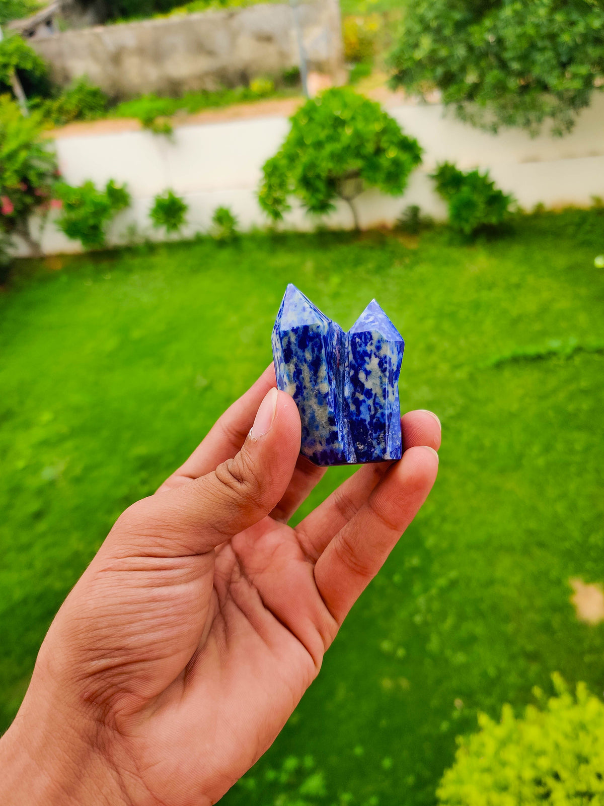 Lapis Lazuli Cluster Tower