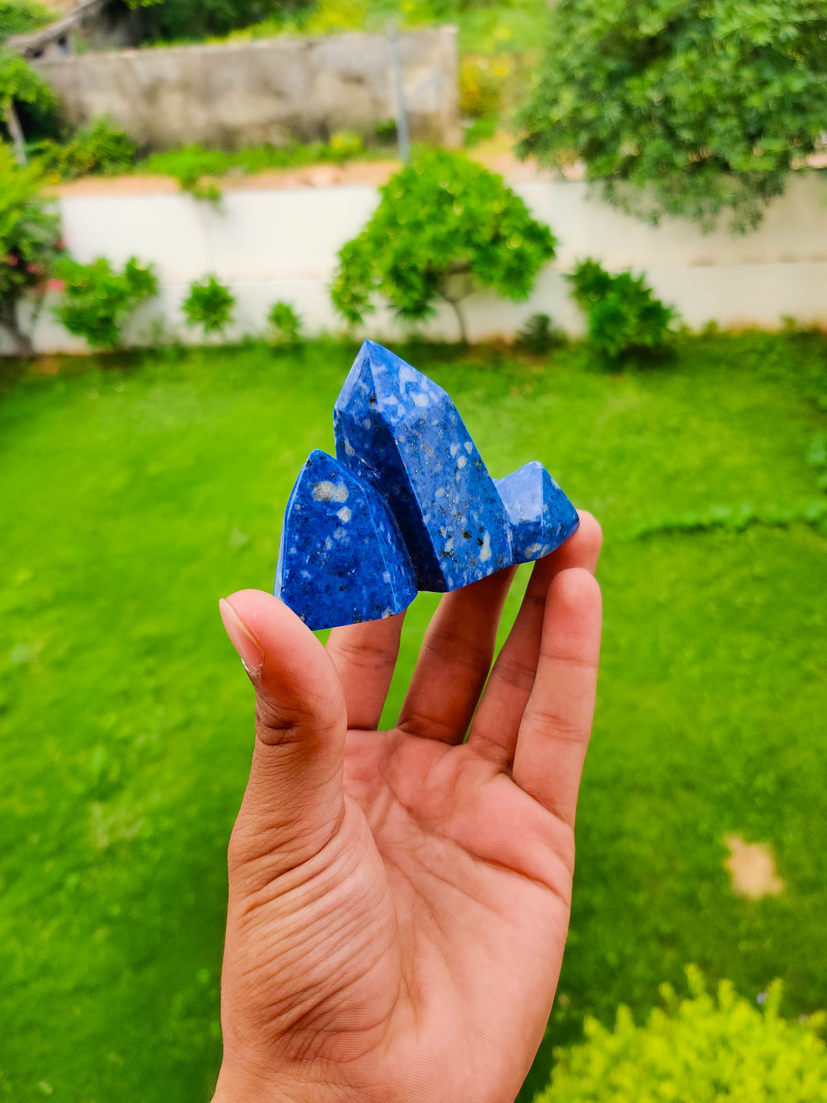 Lapis Lazuli Cluster Tower