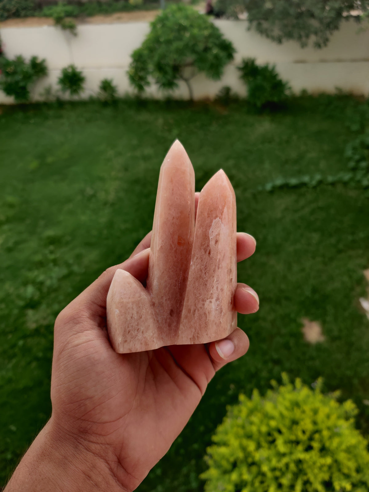 Peach Aventurine Cluster Tower – Vibrating Crystals, Jaipur