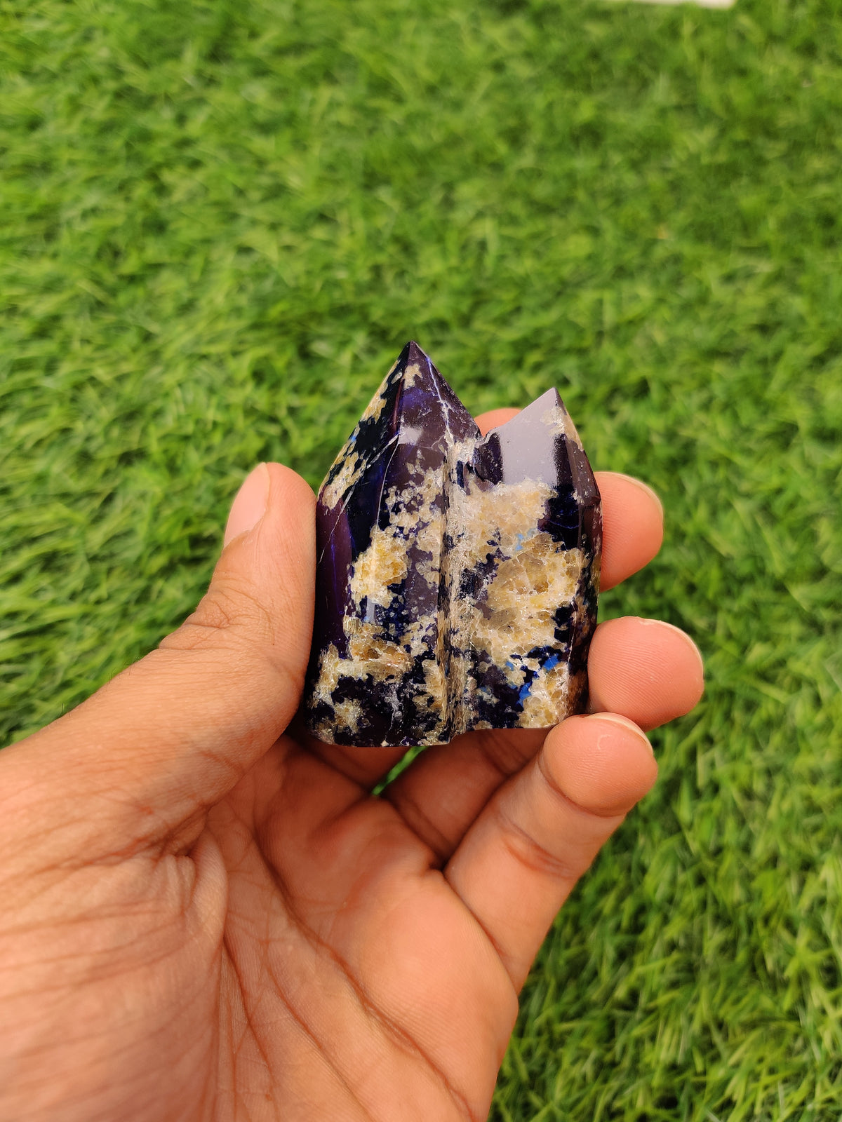 Lapis Lazuli Tower – Vibrating Crystals, Jaipur