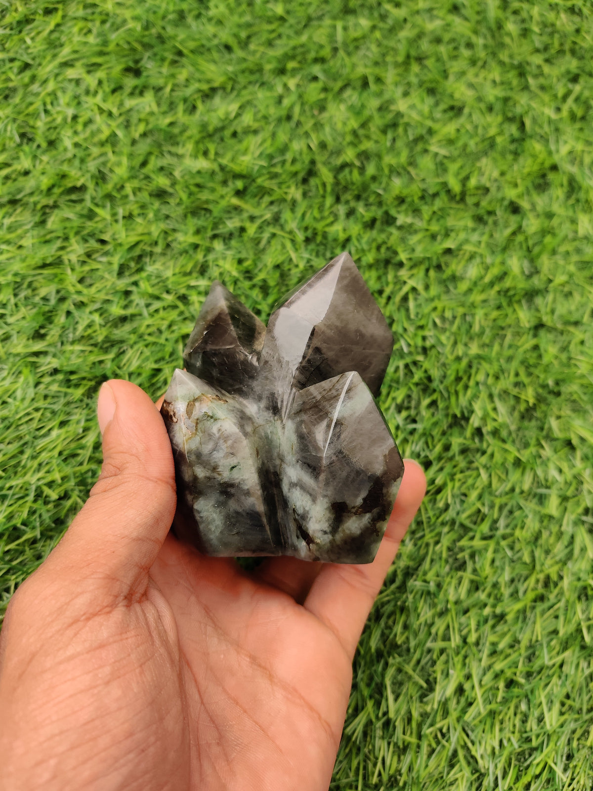 Labradorite Tower – Vibrating Crystals, Jaipur
