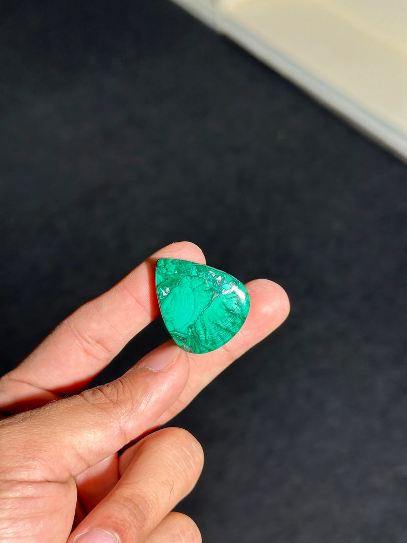 Malachite Stone 15.37g – Natural Protection & Energy Crystal