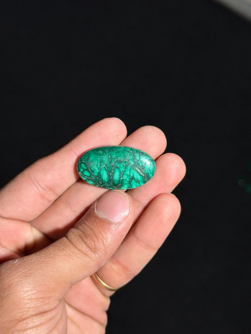 Genuine Malachite 10.23g – Premium Quality Healing Crystal