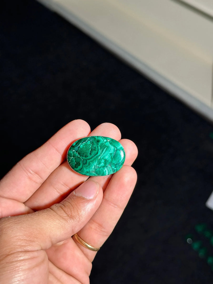 14.14g Malachite – Rare Natural Green Gemstone