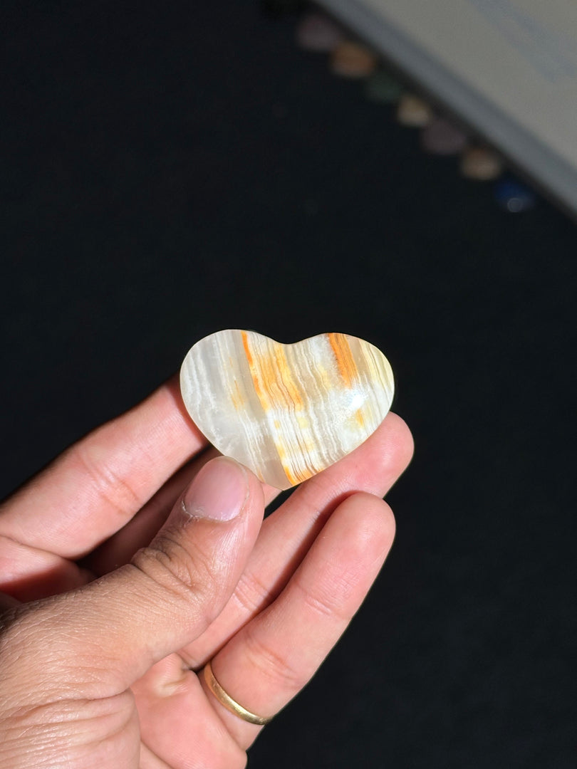 Sardonyx Heart Stone 33.68g – Natural Protection Energy Crystal