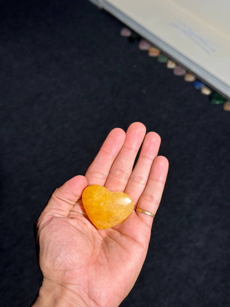 Yellow Aventurine Heart Crystal 47.66g – Natural Success & Confidence Stone