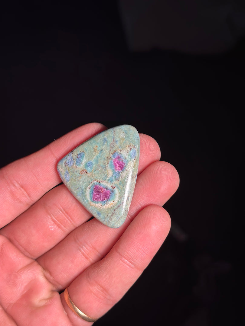 Ruby Fuchsite energyy Gemstone – 14.64g Natural Crystal for Deep Healing Work