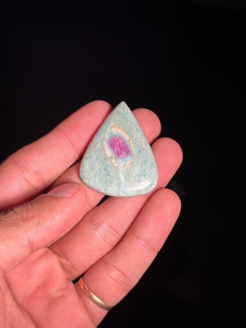 Ruby Fuchsite Premium Stone – 12.44g Natural Crystal for Deep energyy Healing