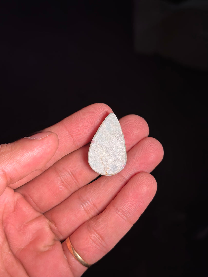 Ruby Fuchsite Polished Stone – 7.45g Natural Crystal for Calmness & Positivity