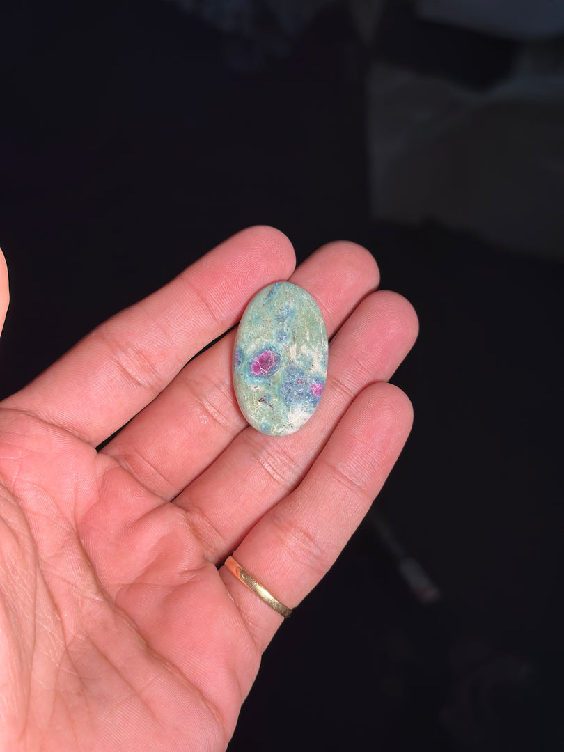 Ruby Fuchsite Tumbled Stone – 7.36g Natural Crystal for Positive energyy Flow