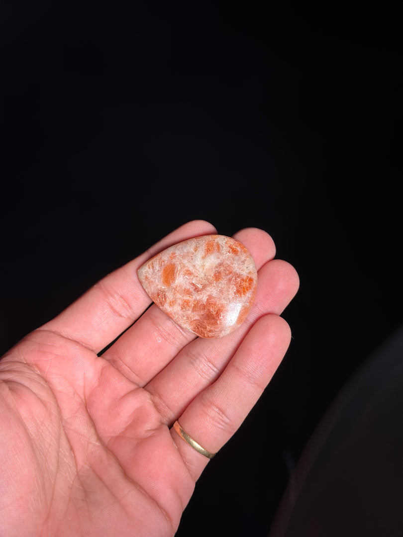 Premium Sunstone 19.3g – Large Healing Crystal for Strength & Abundance