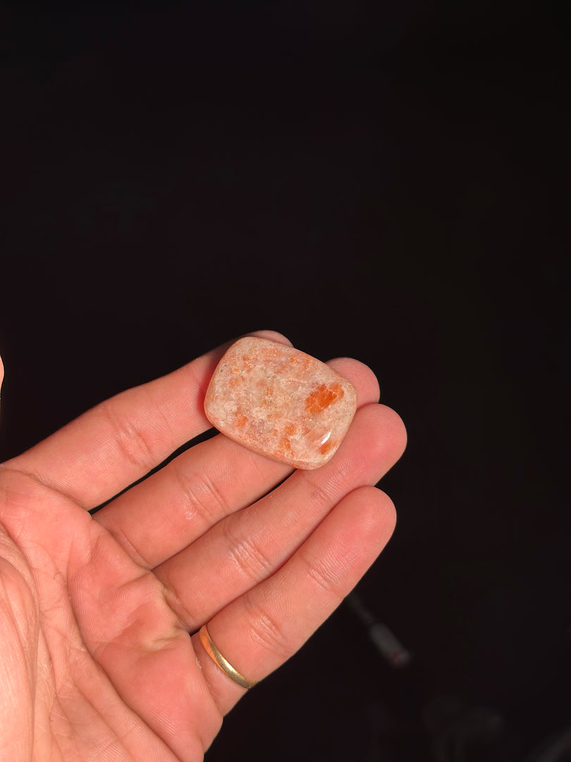 Large Sunstone 16.2g – Healing Crystal for Strength, Energy & Success