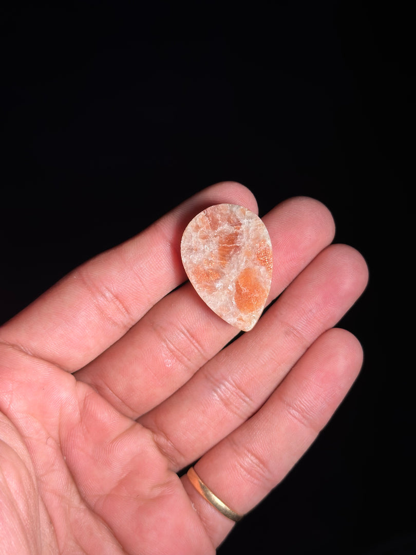 Premium Sunstone 9.15g – Positive Energy Gemstone for Daily Use