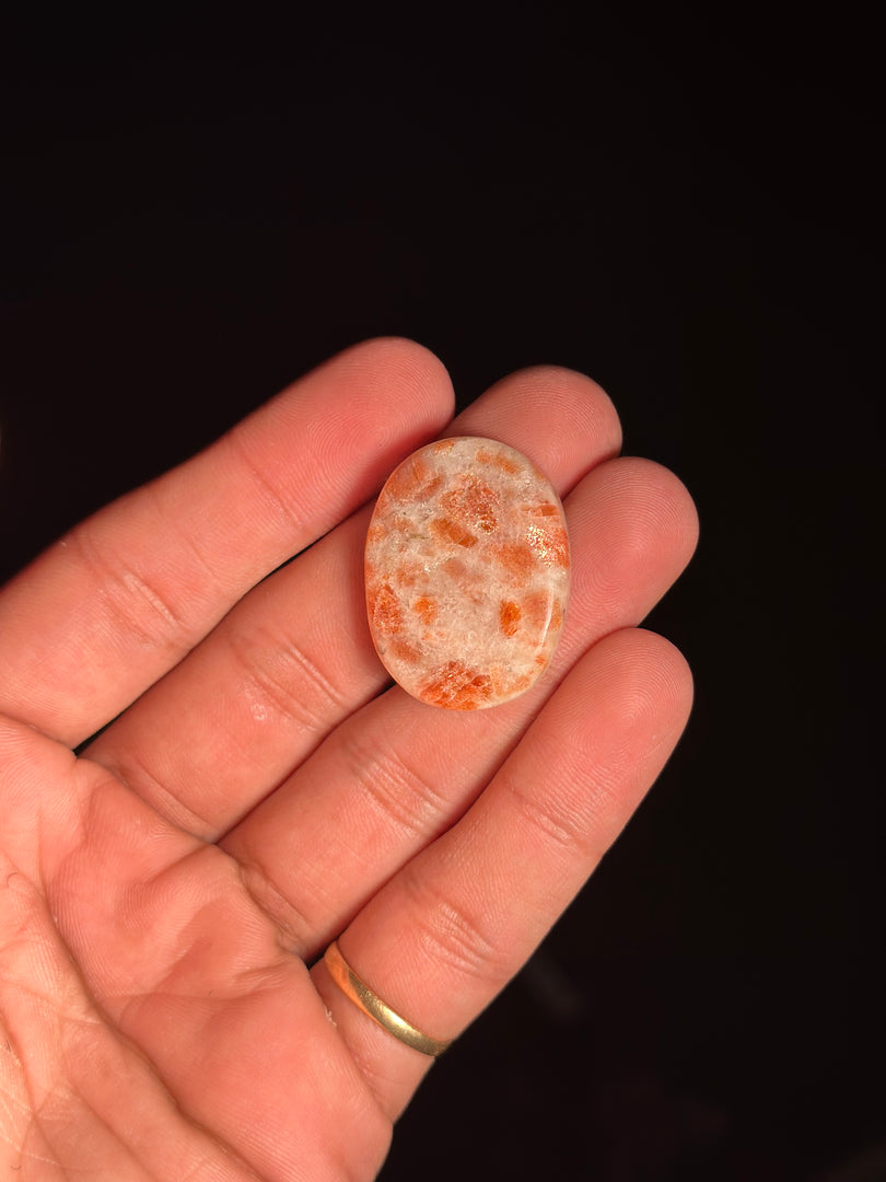 Sunstone Crystal 10.1g – Healing Stone for Motivation, Strength & Emotional Balance