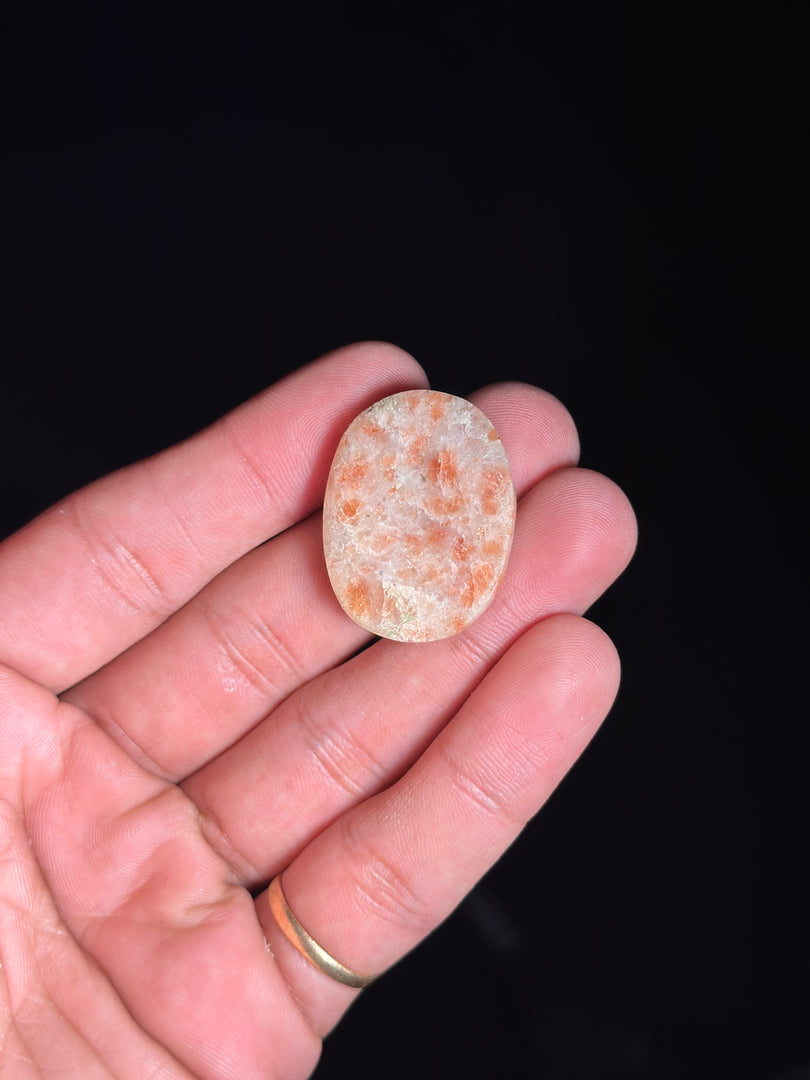 Sunstone Crystal 10.1g – Healing Stone for Motivation, Strength & Emotional Balance